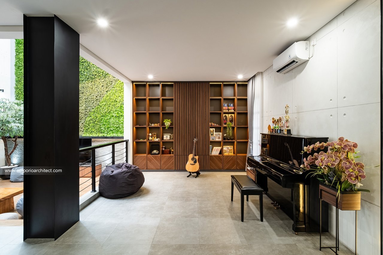 Rumah Ibu DYV di Bali 3