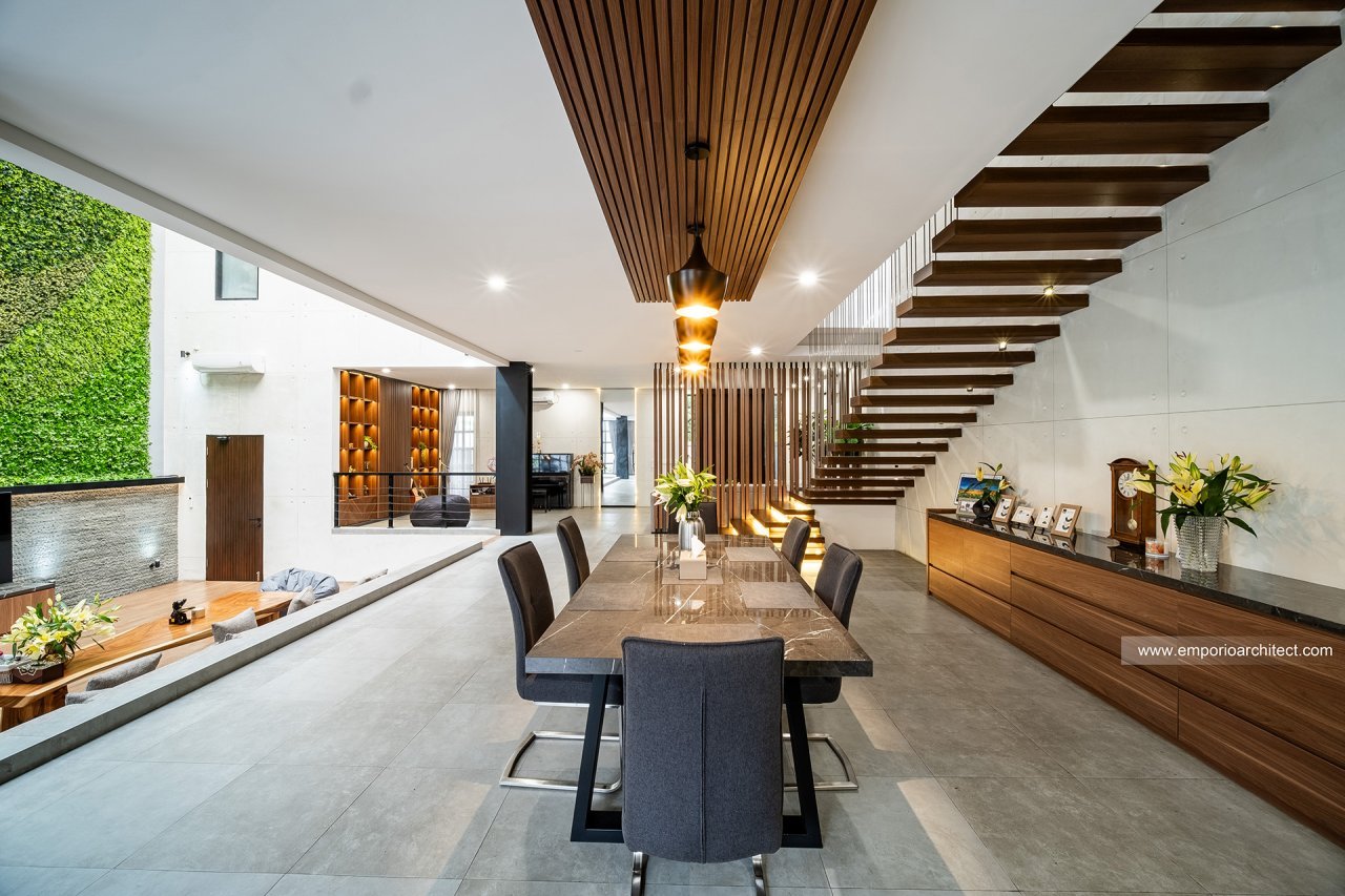 Rumah Ibu DYV di Bali 14