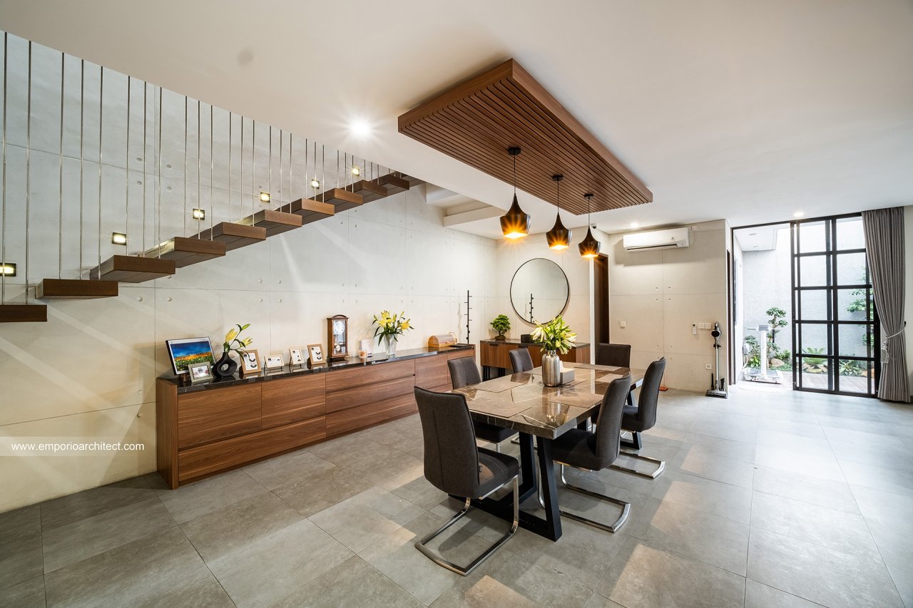 Rumah Ibu DYV di Bali 17