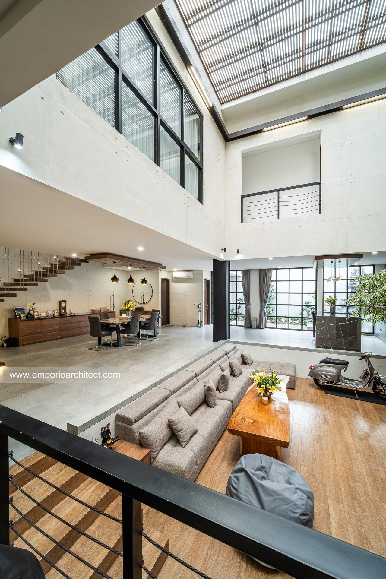 Rumah Ibu DYV di Bali 37