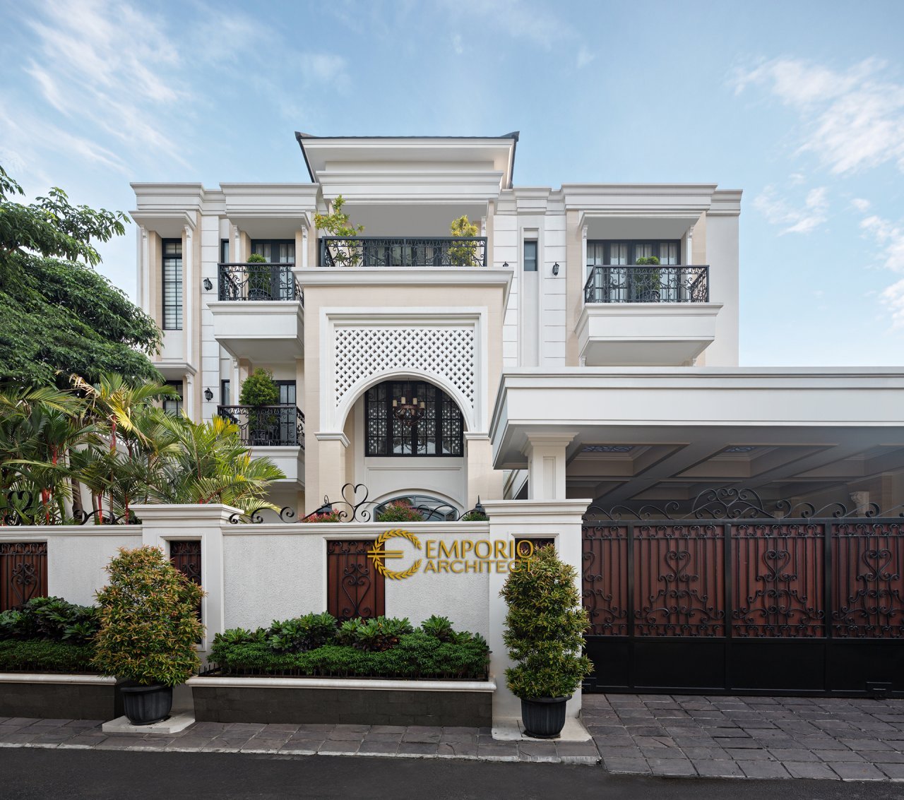 Rumah Ibu INS di Jakarta 1