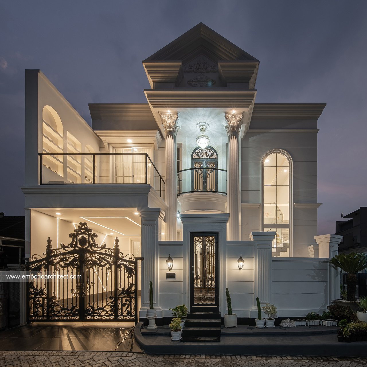 Rumah Ibu RK di Surabaya 6