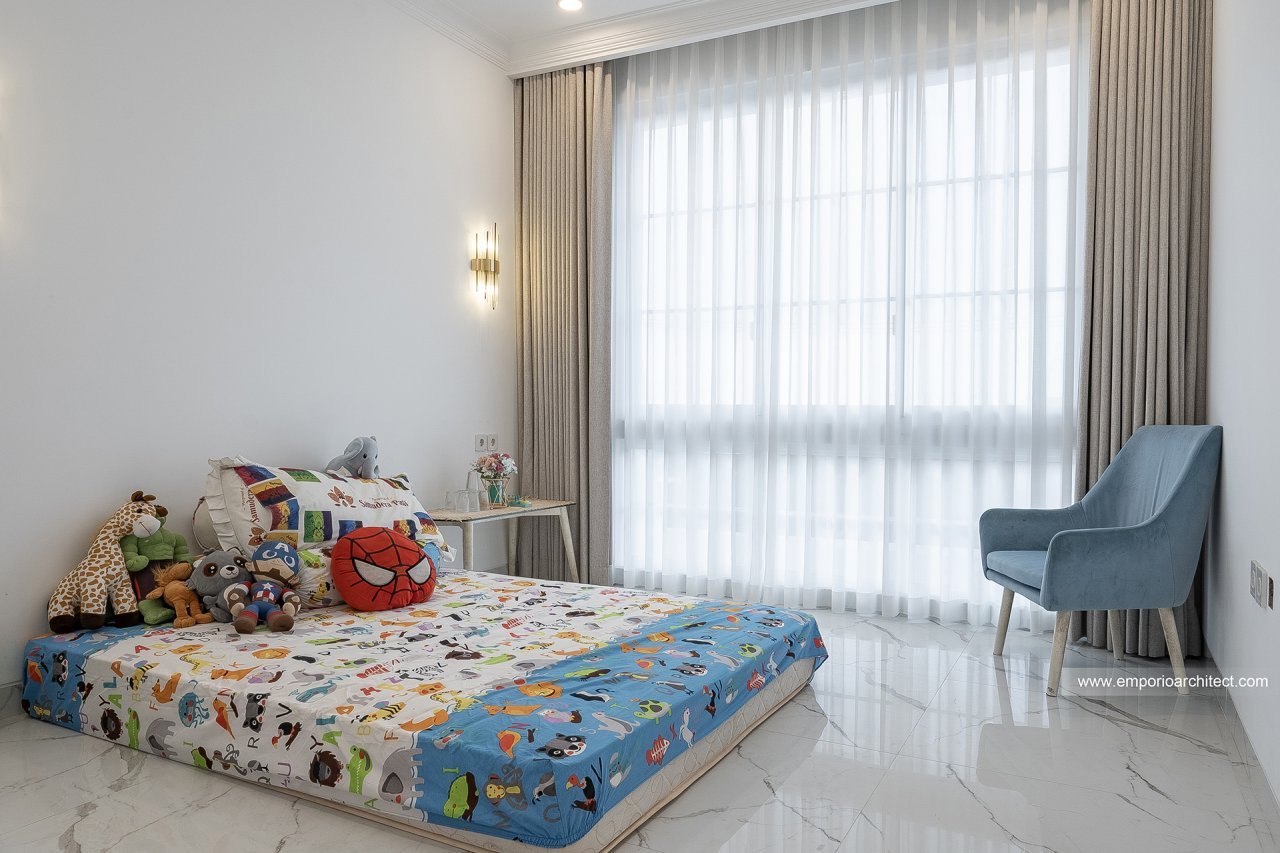 Rumah Ibu RK di Surabaya 21