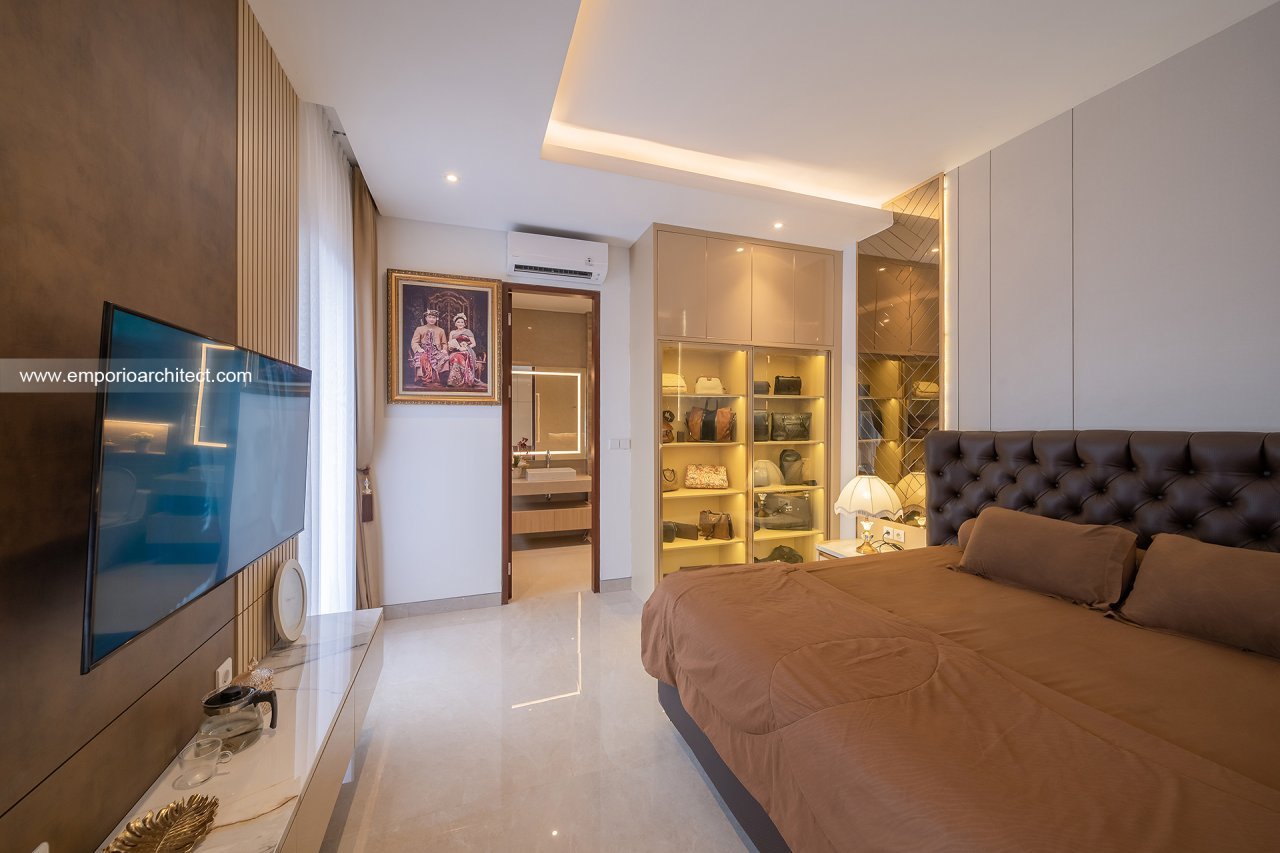 Rumah Ibu YNN di Denpasar, Bali 29