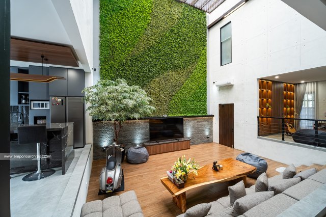 Rumah Ibu DYV di Bali 9