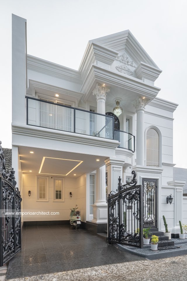 Rumah Ibu RK di Surabaya 1