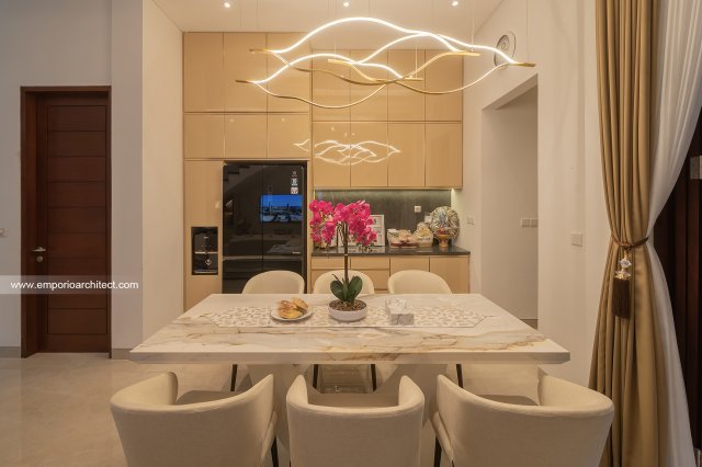 Rumah Ibu YNN di Denpasar, Bali 12