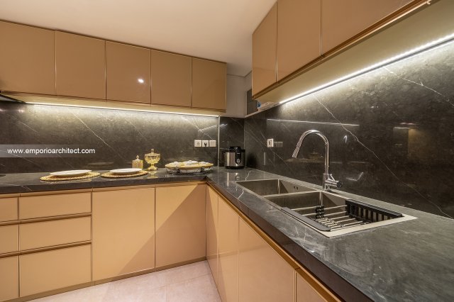 Rumah Ibu YNN di Denpasar, Bali 21