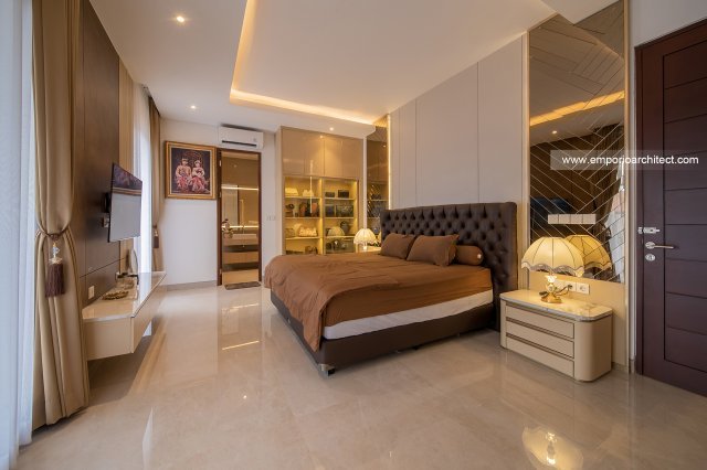 Rumah Ibu YNN di Denpasar, Bali 25