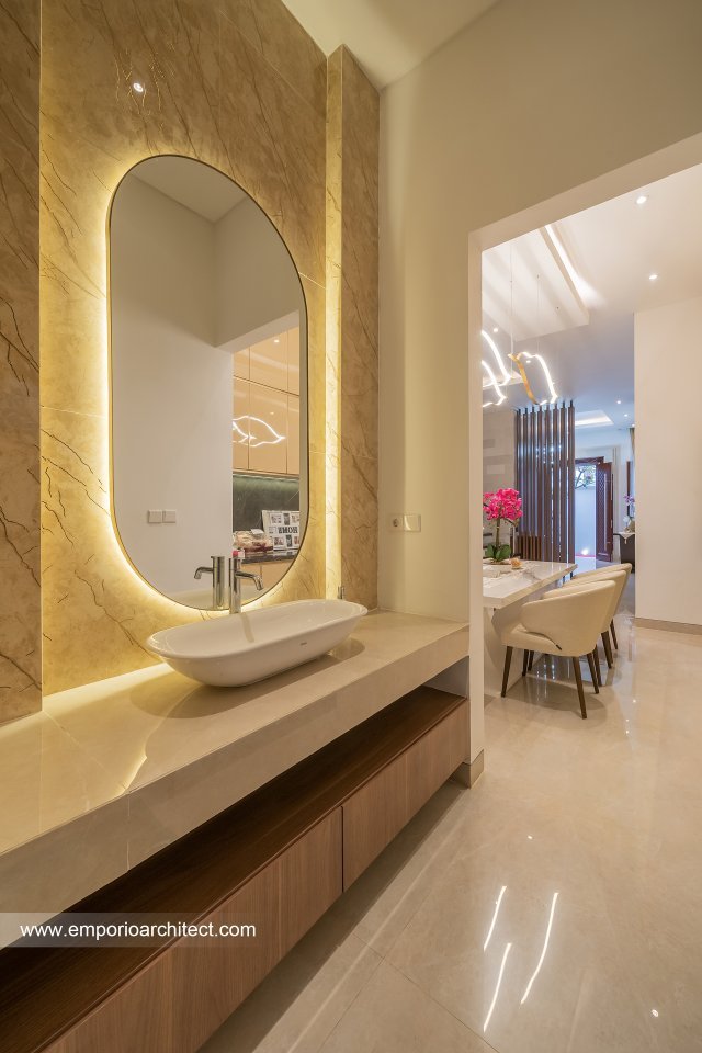 Rumah Ibu YNN di Denpasar, Bali 34