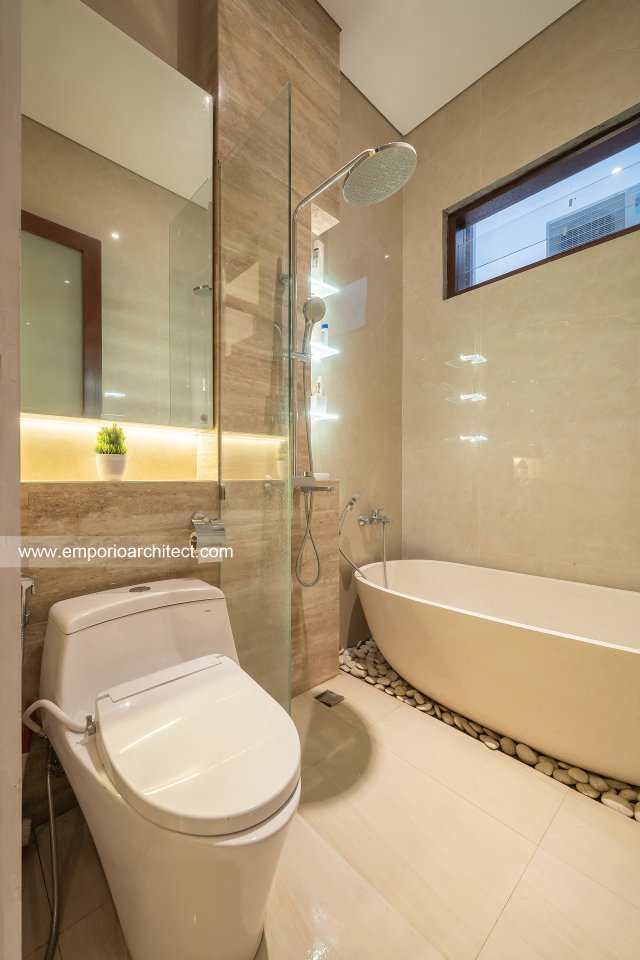 Rumah Ibu YNN di Denpasar, Bali 36